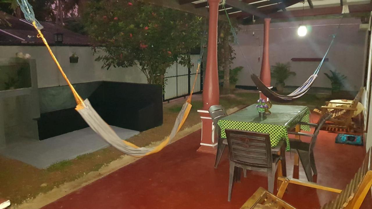 Easy Stay Lodge Weligama Exterior foto